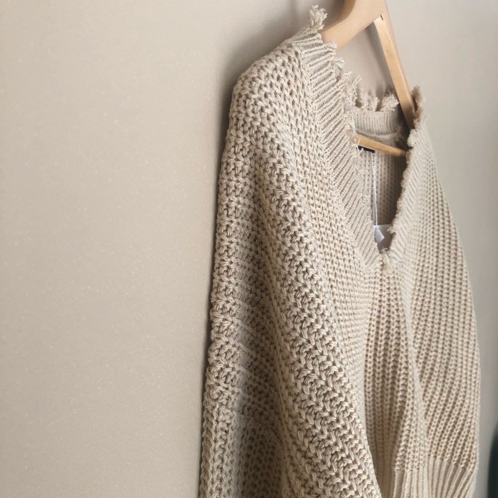 Frayed Tan Sweater - Picture 3 of 8